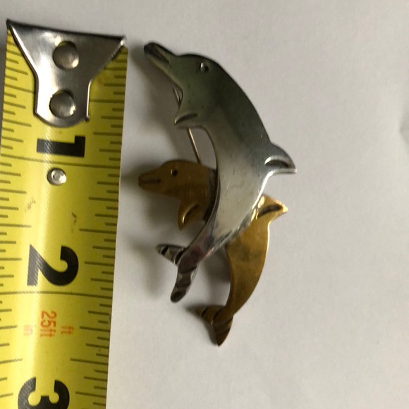 Vintage Dolphin pin - Picture 2 of 5